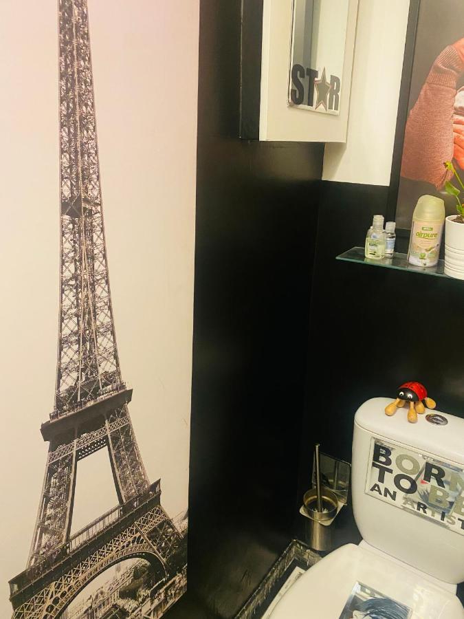 Appartement Au pied de la tour Eiffel Trocadéro à Paris Extérieur photo