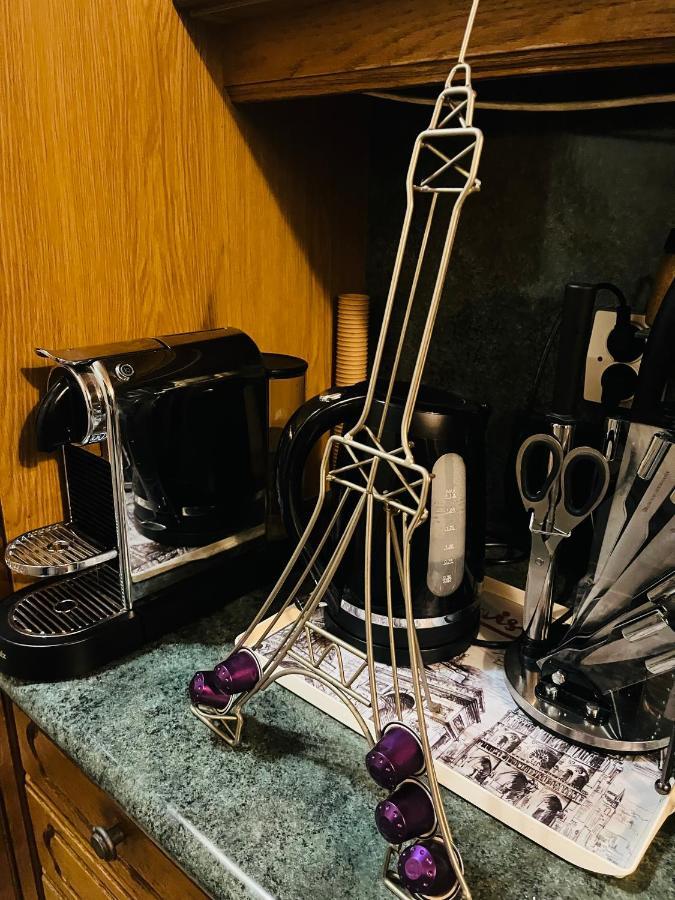 Appartement Au pied de la tour Eiffel Trocadéro à Paris Extérieur photo