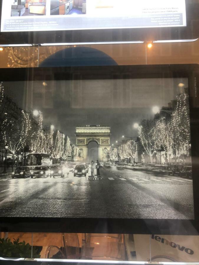Appartement Au pied de la tour Eiffel Trocadéro à Paris Extérieur photo